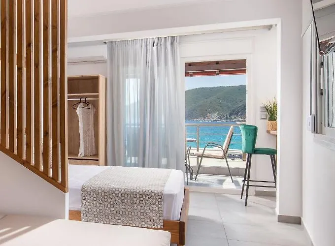 Apartment Ploumisti Sea View Kalamitsi (Macedonia)